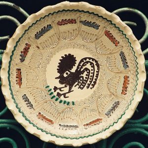 Tărgul Ceramicii Populare Românești ,,COCOȘUL DE HUREZ”, emblem târgului – ceramica de Horezu – COCOȘUL DE HUREZ