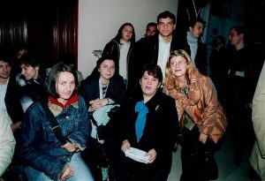 Programul Burse studențești al Fundației Niște țărani, 6 octombrie 2010, Biblioteca Metropolitană Mihail Sadoveanu București, studenții bursieri participanți la festivitatea de acordare a burselor studențești la începutul anului universitar și Elena Văduva