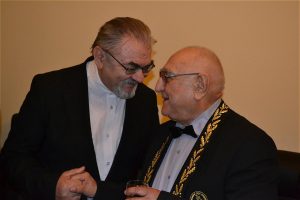 Dinu Săraru