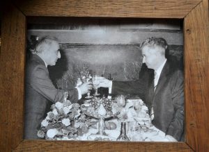 Dinu Săraru și Nicolae Ceaușescu