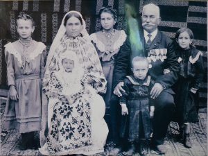 Dinu Săraru