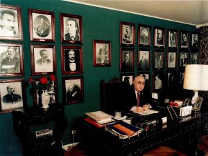 Dinu Săraru - Director general Teatrul Național I.L.Caragiale București 2000 - 2004