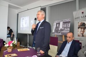 Dinu Săraru - lansare carte Ura din ochii vulpii