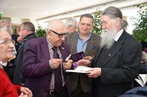 Dinu Săraru - lansare carte Ura din ochii vulpii