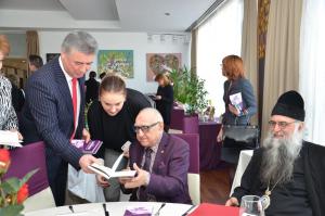 Dinu Săraru - lansare carte Ura din ochii vulpii